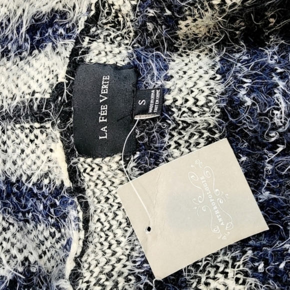 Anthropologie LA Fee Verte Plaid fuzzy open front Long sleeve cardigan - Picture 9 of 11